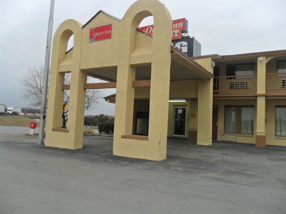 Quest inn Weatherford Exterior foto